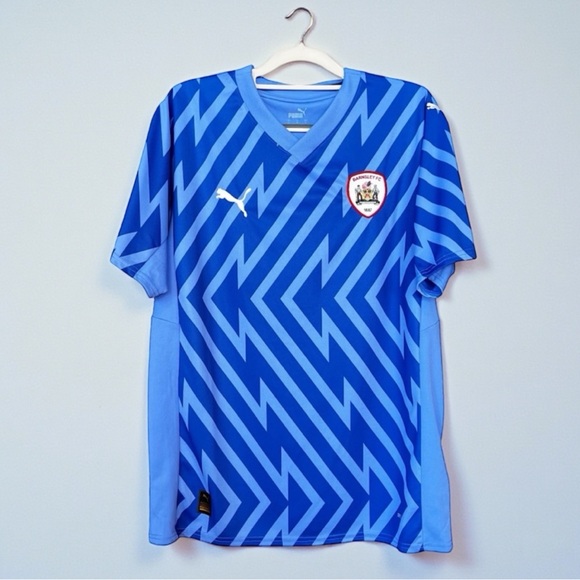 NWT PUMA Blue Soccer Jersey World Cup Barnsley FC Football Soccer Kit Men’s L